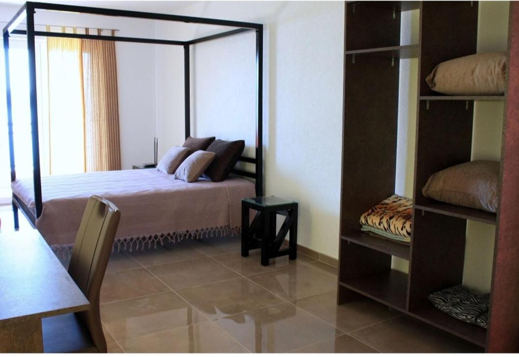 Odessa Mama Appartement Bijela
