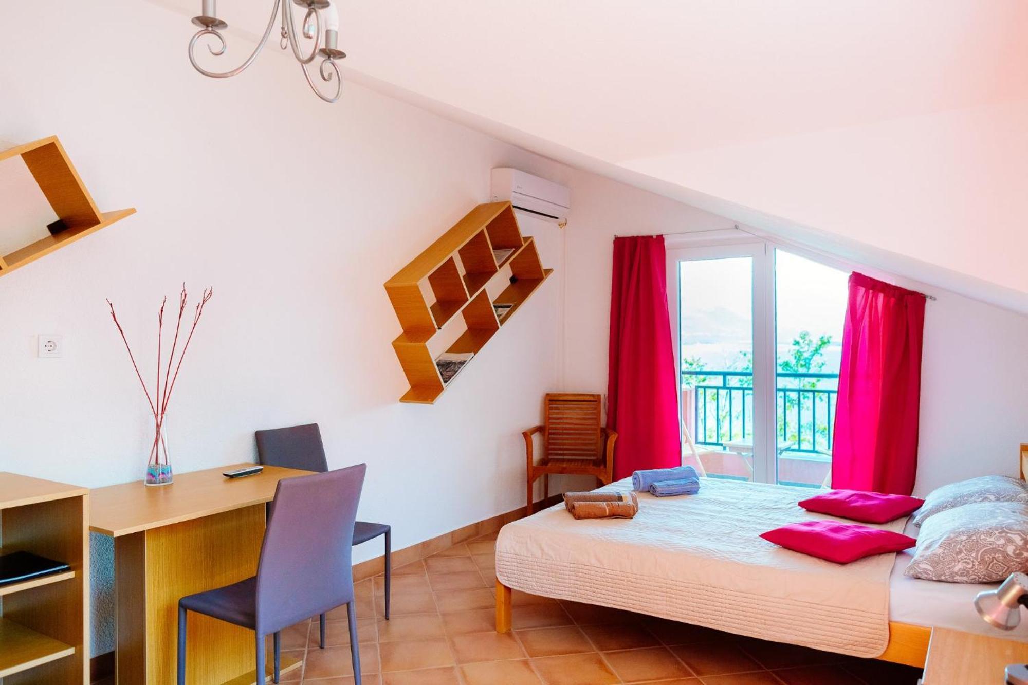Appartement Odessa Mama Bijela