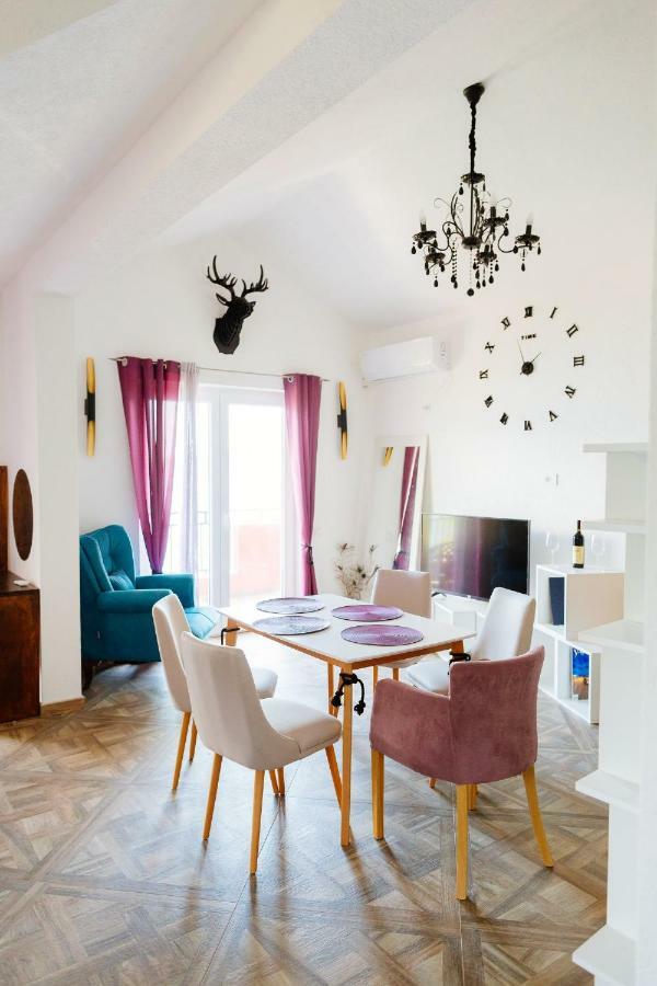 Odessa Mama Appartement Bijela